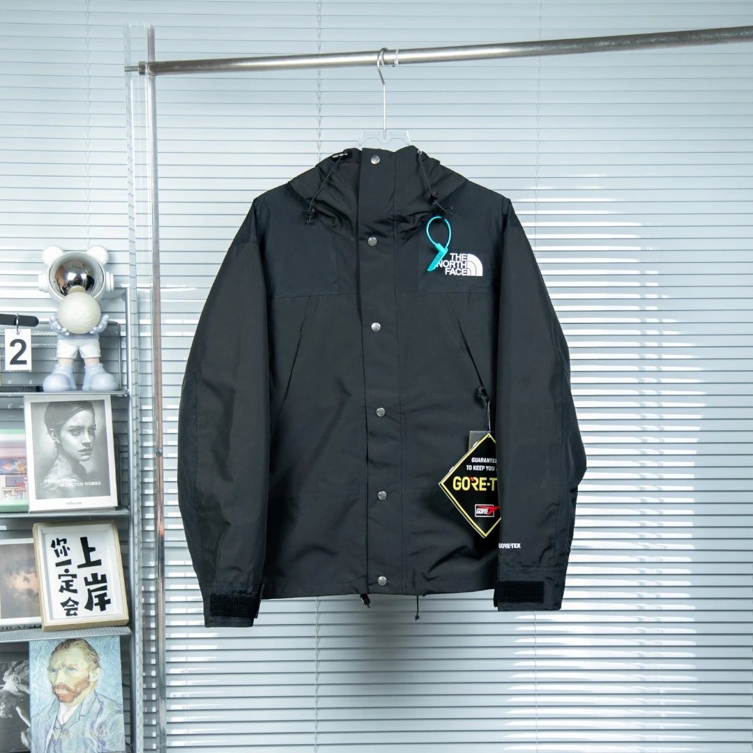 The North Face Mountain Light Jacket Jacket